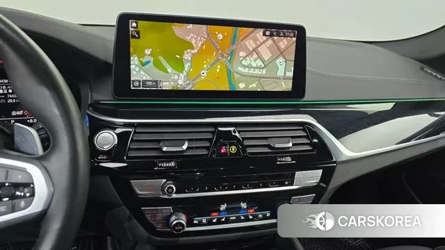 BMW 5 Series (G30) 2021 Черный из Кореи, фото 5