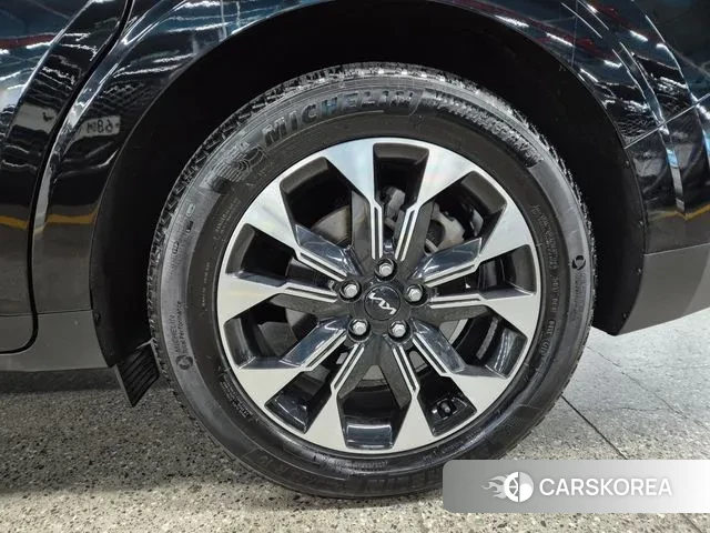 Kia Carnival 4th generation 2022 Черный из Кореи, фото 5