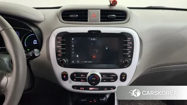 Kia Soul EV 2018 Белый из Кореи, фото 5