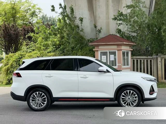 Changan X7 PLUS 2022 Белый из Китая, фото 5