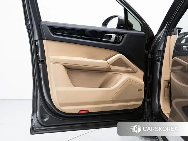 Porsche Cayenne (PO536) 2020 Серый из Кореи, фото 5