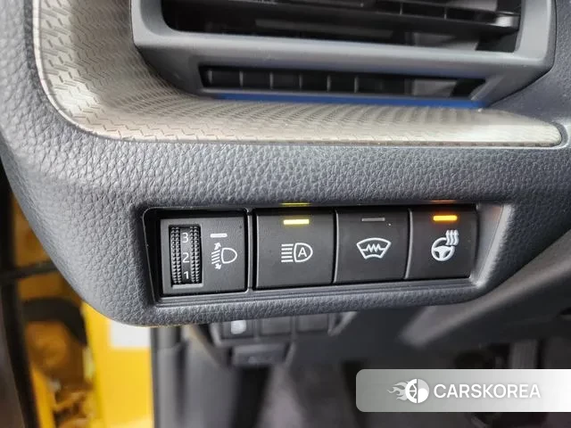 Toyota Prius 5th Generation 2025 Желтый из Кореи, фото 5