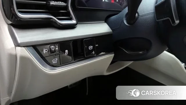 Kia Sportage 5th Generation 2023 Белый из Кореи, фото 5