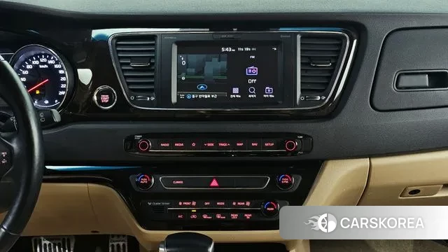 Kia The New Carnival 2019 Белый из Кореи, фото 5