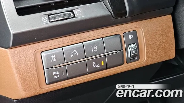 Ssangyong Rexton Sports Cannes 2020 Красный из Кореи, фото 5