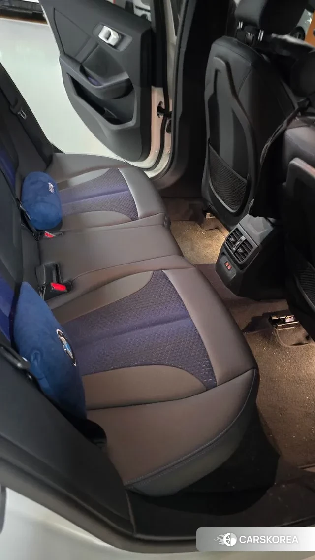 BMW 1 Series (F40) 2023 Белый из Кореи, фото 5