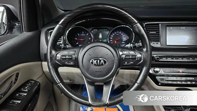 Kia The New Carnival 2019 Серебряный из Кореи, фото 5