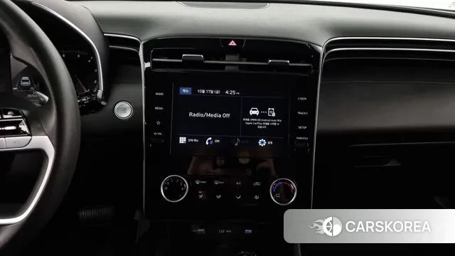 Hyundai Tucson (NX4) 2023 Серебристо-серый из Кореи, фото 5