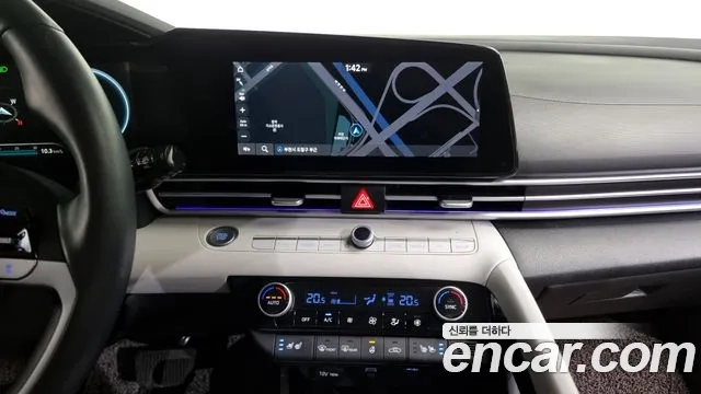 Hyundai Avante (CN7) 2021 Серебристо-серый из Кореи, фото 5