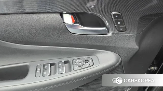 Hyundai The New Santa Fe 2022 Черный из Кореи, фото 5