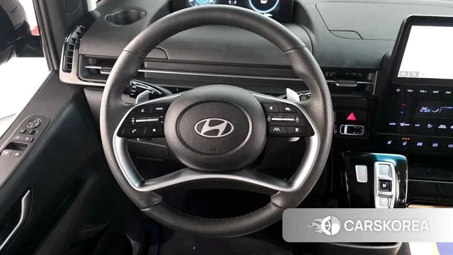 Hyundai Staria 2024 Черный из Кореи, фото 5