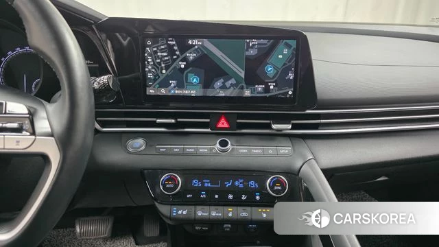 Hyundai Avante Hybrid (CN7) 2021 Белый из Кореи, фото 5