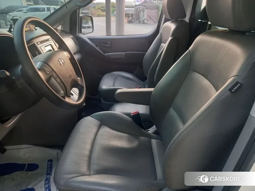 Hyundai The New Grand Starex 2018 Белый из Кореи, фото 5