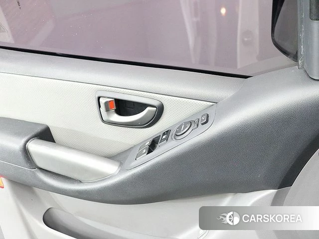 Hyundai The New Grand Starex 2018 Белый из Кореи, фото 5