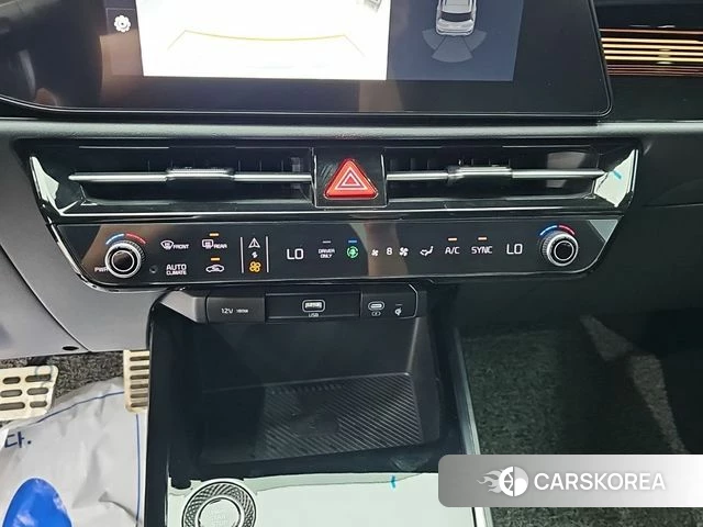 Kia Di Ol Nu Niro 2022 Белый из Кореи, фото 5