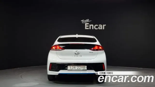 Hyundai Ionic Hybrid 2019 Белый из Кореи, фото 5
