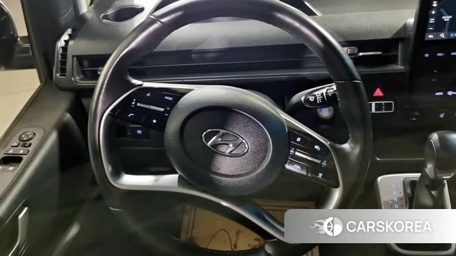 Hyundai Staria 2022 Черный из Кореи, фото 5