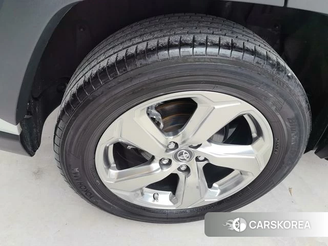 Toyota RAV4 Rongfang 2021 Белый из Китая, фото 5