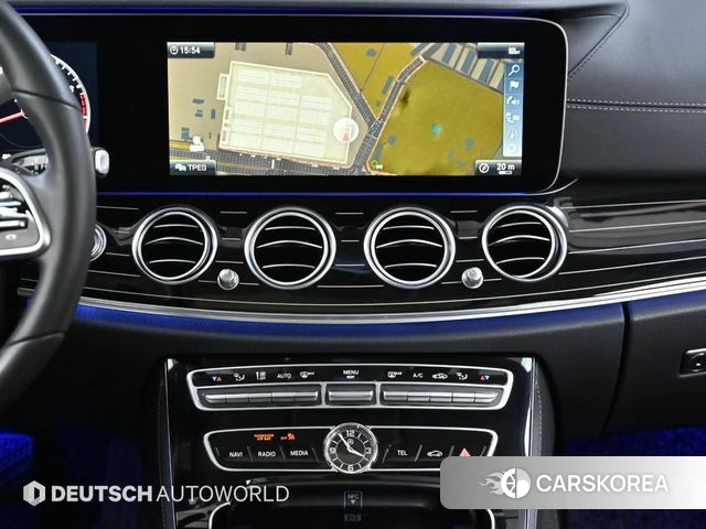 Mercedes-Benz E-Class W213 2019 Белый из Кореи, фото 5