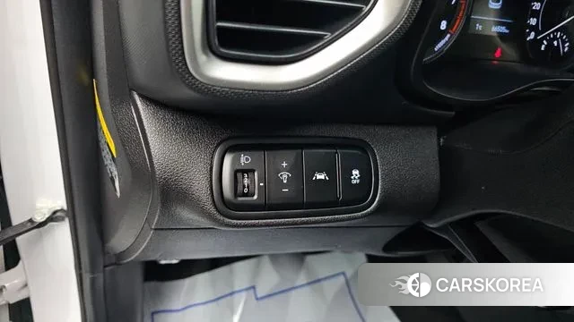 Hyundai Venue 2020 Белый из Кореи, фото 5