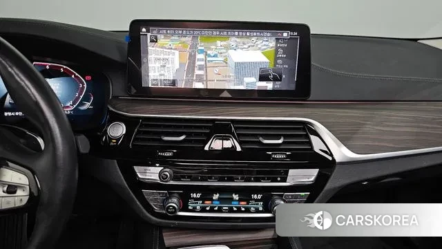 BMW 5 Series (G30) 2023 Черный из Кореи, фото 5