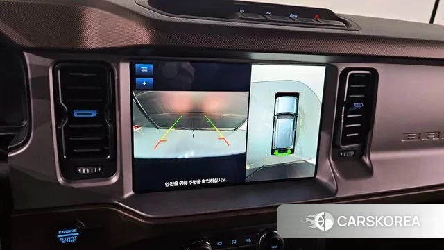 Ford Bronco 6th Generation 2023 Цвет галактики из Кореи, фото 5