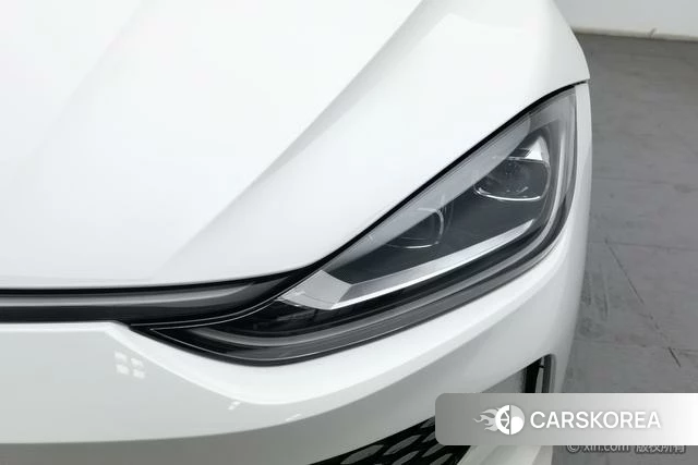 Volkswagen Lingdu 2023 Белый из Китая, фото 5