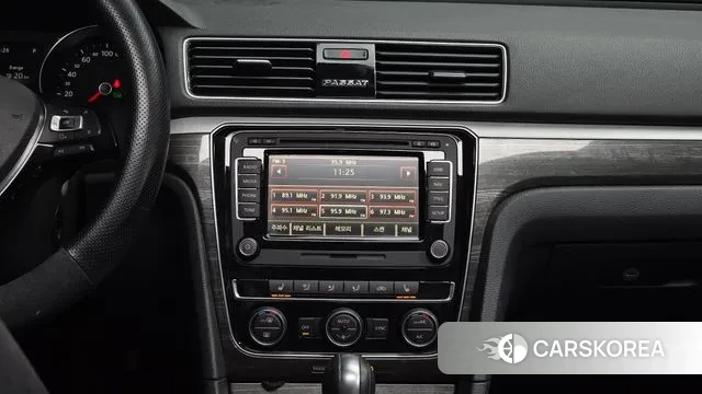 Volkswagen The New Passat 2018 Белый из Кореи, фото 5