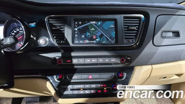 Kia The New Carnival 2019 Белый из Кореи, фото 5
