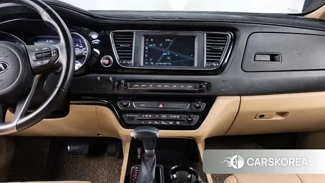 Kia The New Carnival 2019 Белый из Кореи, фото 5