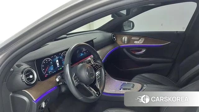 Mercedes-Benz E-Class W213 2022 Серебряный из Кореи, фото 5