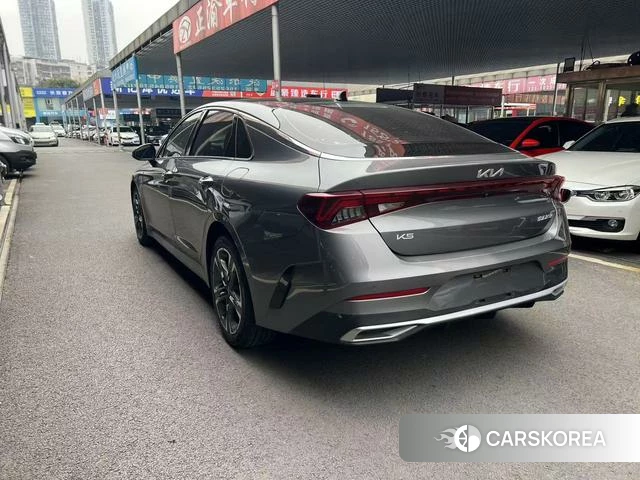 Kia K5 2022 Темно-серый из Китая, фото 5