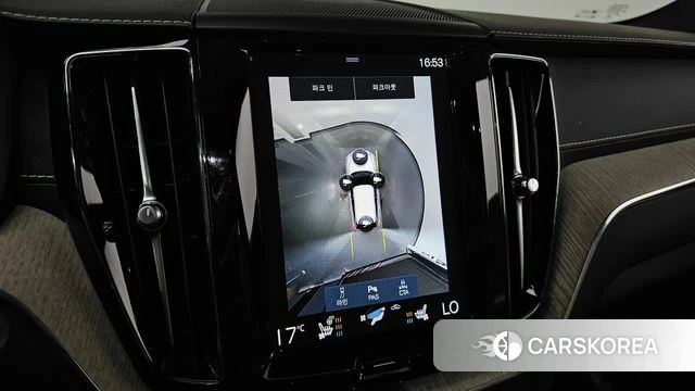Volvo XC60 second Generation 2018 Белый из Кореи, фото 5