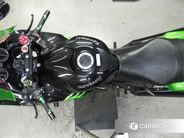 Проданный Kawasaki ZX-14R NINJA ABS 2014 из Японии, фото 2