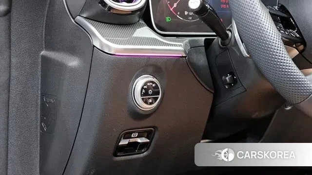 Mercedes-Benz CLE-Class C236 2024 Белый из Кореи, фото 5