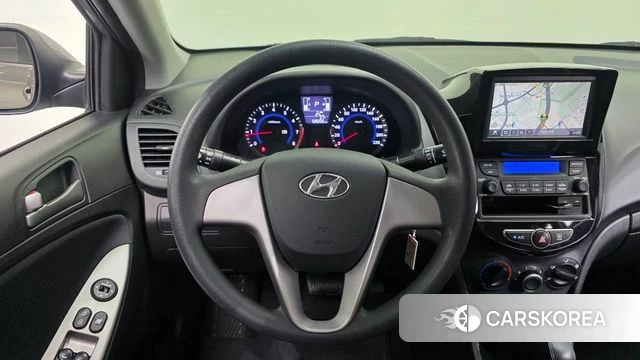 Hyundai Accent (New type) 2018 Песочный из Кореи, фото 5