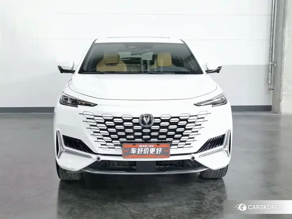 Chang'an Changan UNI-K 2021 Белый из Китая, фото 5