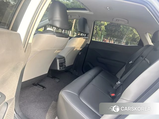 Toyota bZ3 2023 Белый из Китая, фото 5