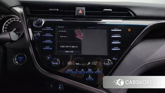 Toyota Camry (XV70) 2019 Белый из Кореи, фото 5