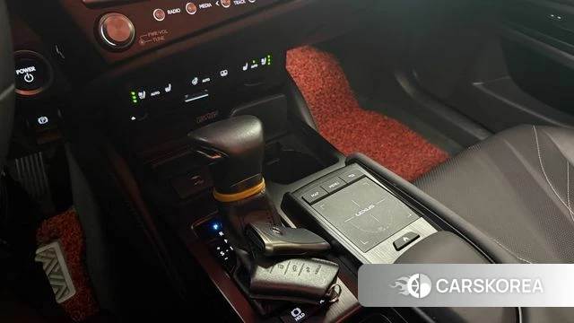 Lexus ES300h 7th generation 2022 Синий из Кореи, фото 5