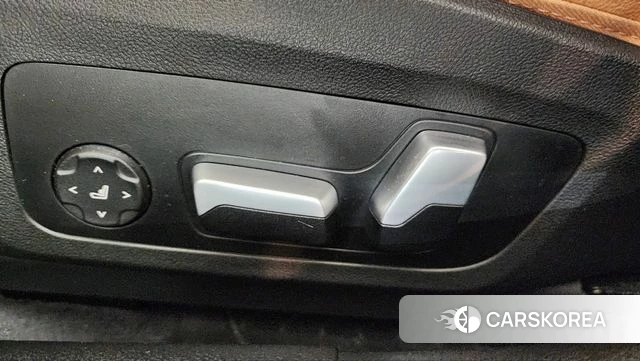 BMW 3 Series (G20) 2022 Белый из Кореи, фото 5