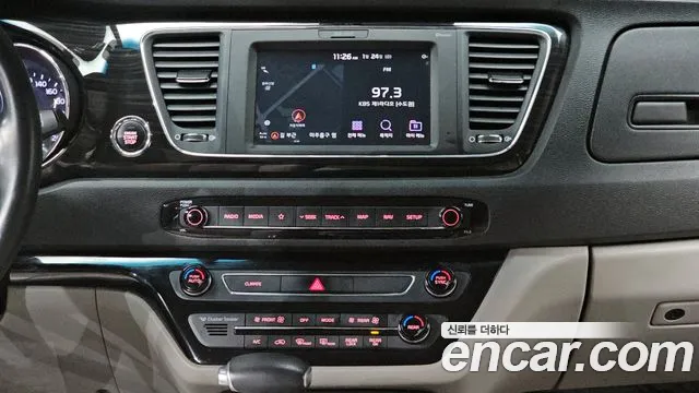 Kia The New Carnival id 2356543 из Кореи 5