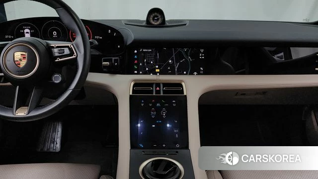 Porsche Taycan 2023 Белый из Кореи, фото 5