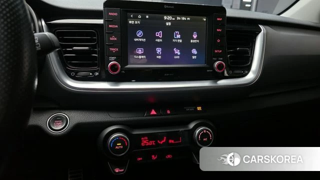 Kia Stonic 2020 Белый из Кореи, фото 5