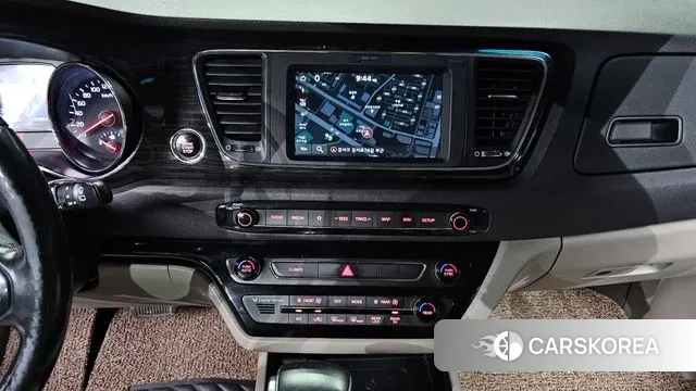 Kia The New Carnival 2020 Серый из Кореи, фото 5