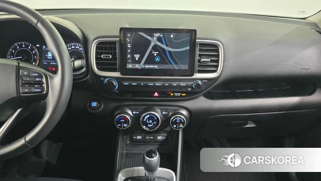 Hyundai Venue 2022 Белый из Кореи, фото 5