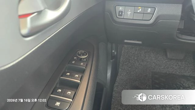Kia The New K3 2nd generation 2021 Белый из Кореи, фото 5