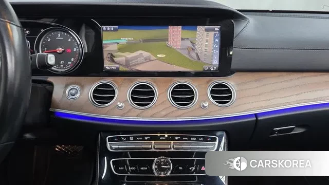 Mercedes-Benz E-Class W213 2019 Черный из Кореи, фото 5