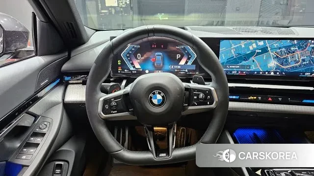 BMW 5 Series (G60) 2024 Серый из Кореи, фото 5