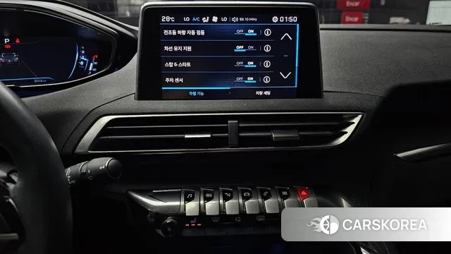 Peugeot 3008 second generation 2018 Белый из Кореи, фото 5